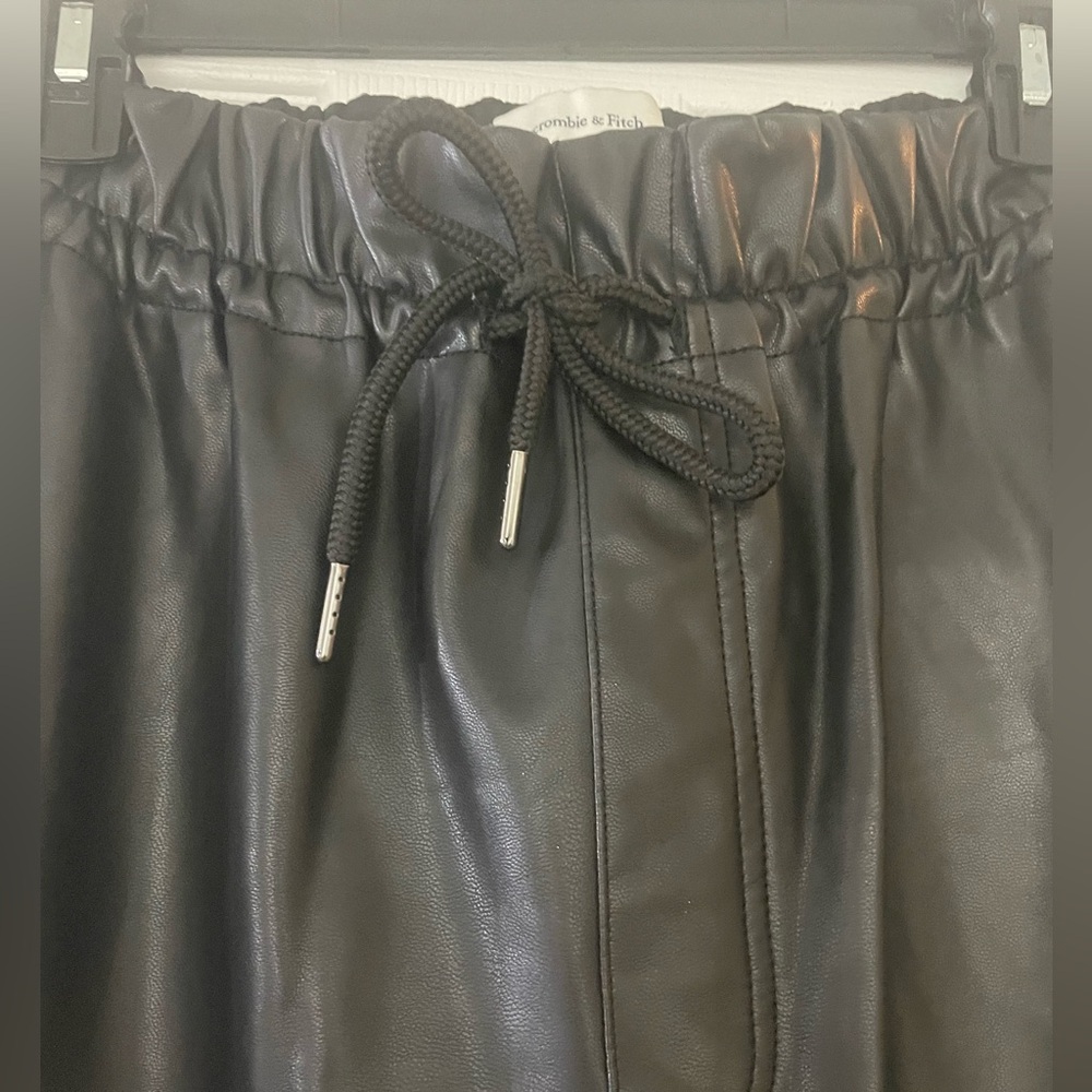 Abercrombie & Fitch Faux Leather Joggers - Picture 2 of 7